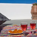 Villa Skyline